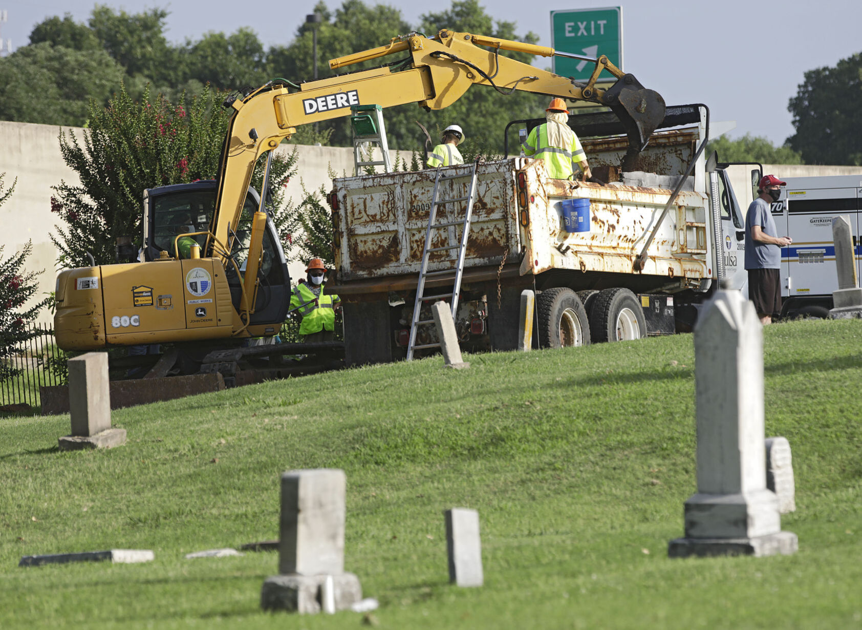 Mass graves search